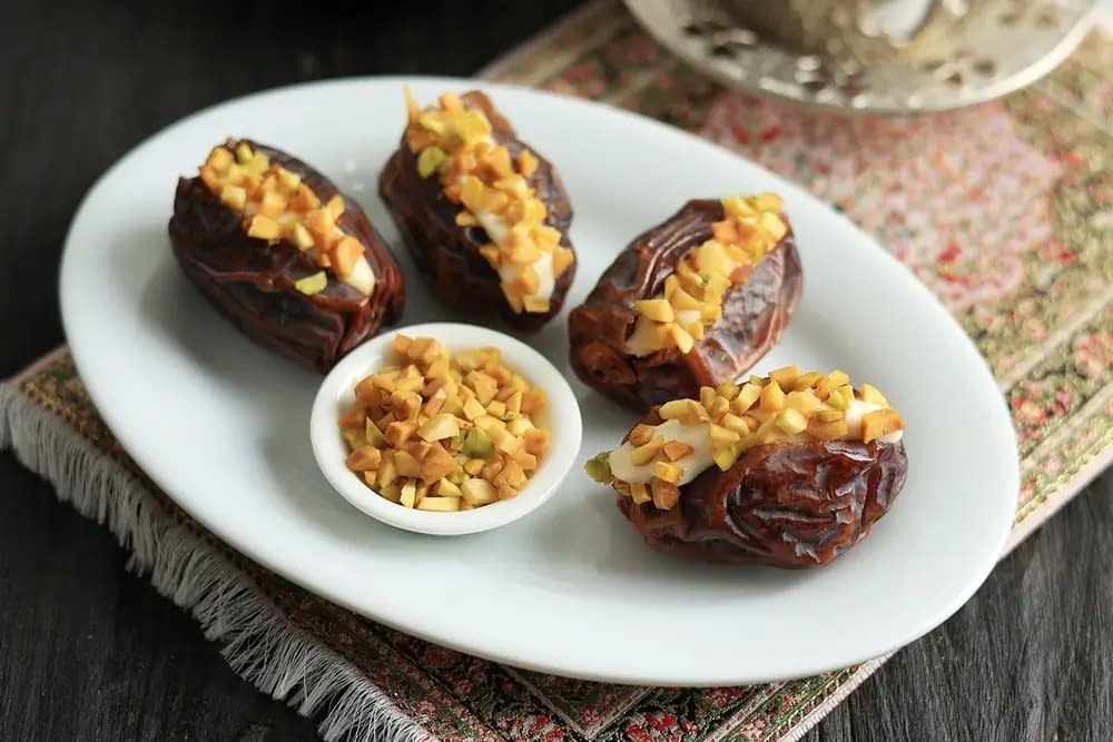 Stuffed Dates recipe for Iftar