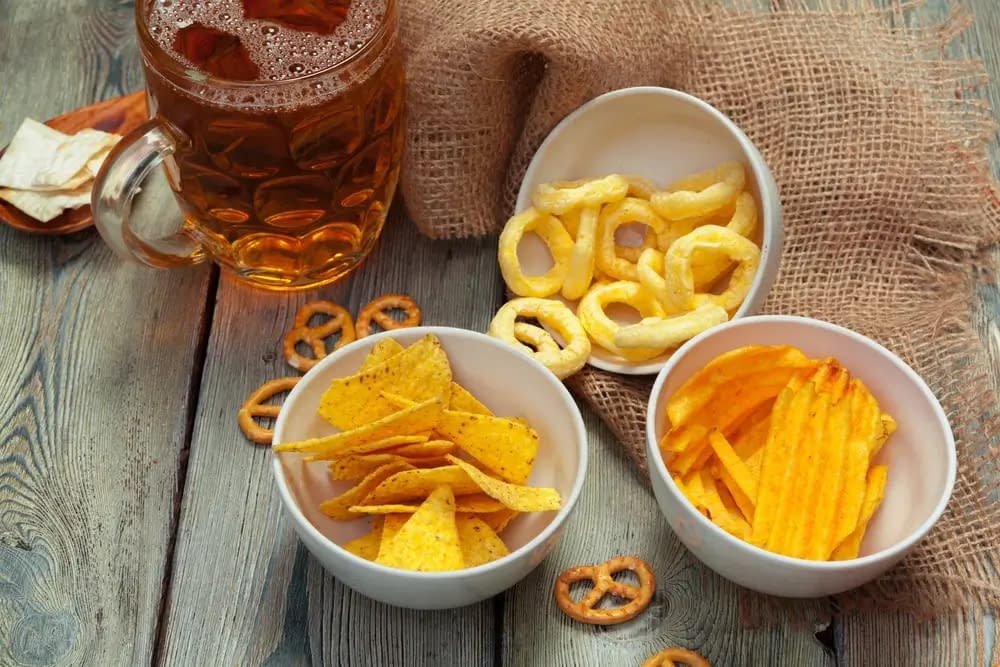 Foods with artificial additives and preservatives