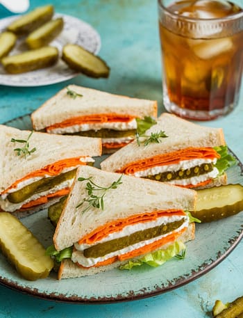Crunchy Pickle Sandwich Recipe